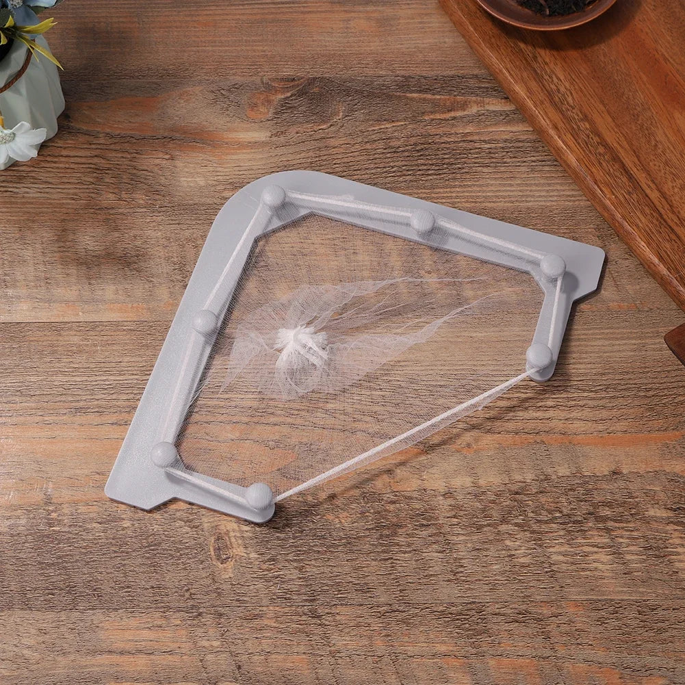 Shunmaii Triangular Kitchen Sink Drain Filter Strainer